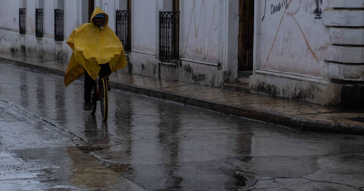 Monzón mexicano viene ‘bravo’: Causará lluvias en todo México