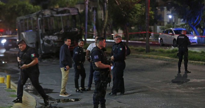 Grupos armados desatan noche de ‘terror’ en Guanajuato. Foto Twitter @SinEmbargoMX