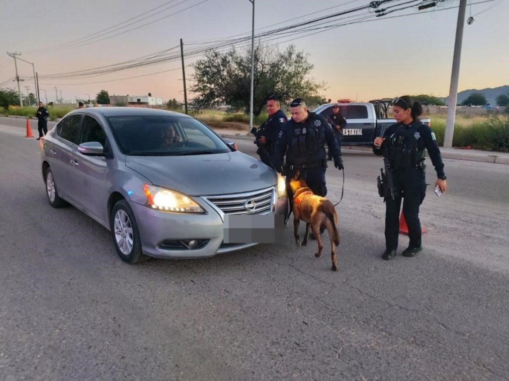 Recuperan tres vehículos robados en Hermosillo