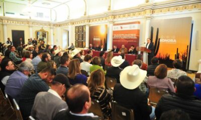 Firma Durazo convenio para entregar 114 millones de pesos para 325 obras de pavimentación en municipios de Sonora