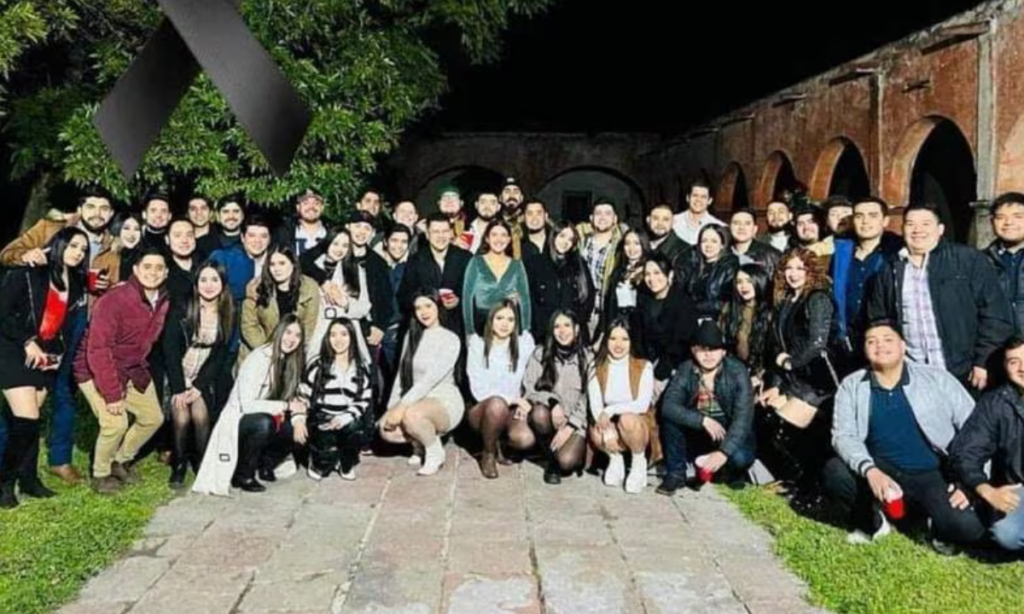 Los jóvenes que participaban en la fiesta en Salvatierra, Guanajuato, compartieron esta foto en redes antes del ataque.