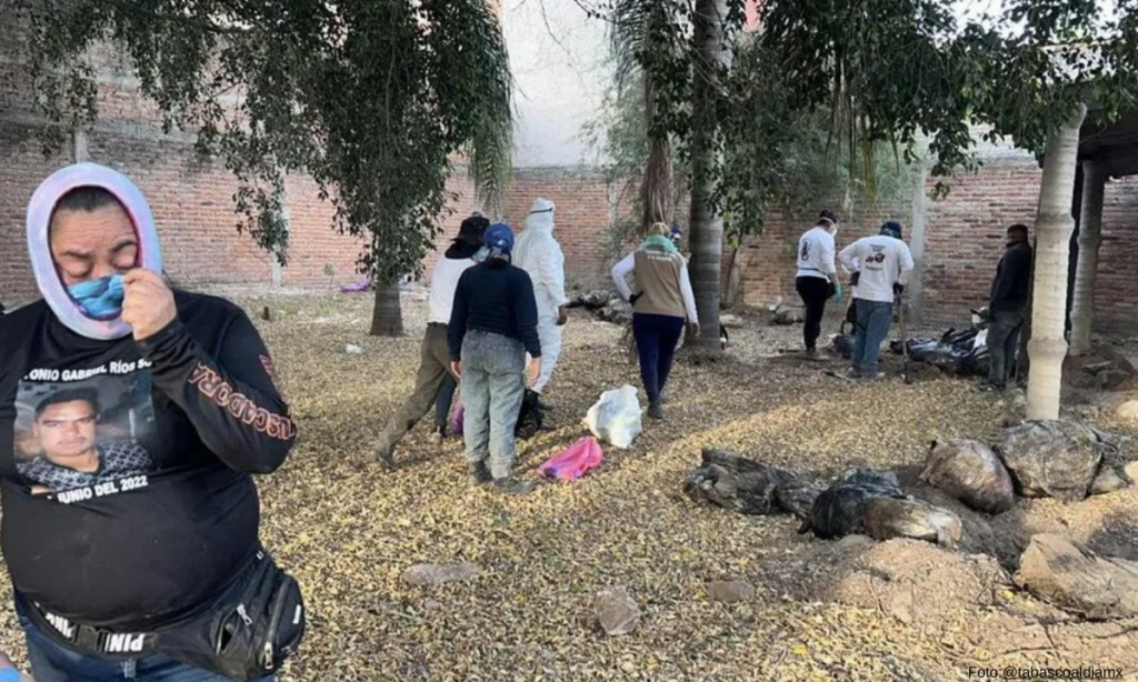 Hallan hornos clandestinos con restos de piel y carne humana en Jalisco