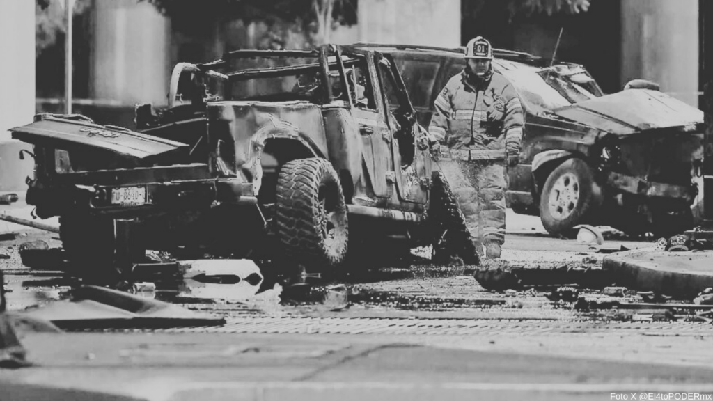 Fatal accidente en crucero de Hermosillo deja a un niño y un hombre sin vida
