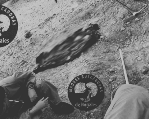 Hallan cuerpo en fosa clandestina al oriente de Nogales