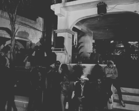 Aseguran armas y drogas en fiesta clandestina de la Buenos Aires